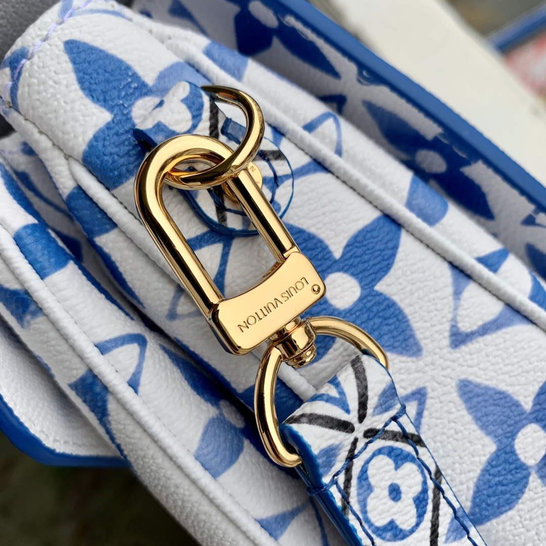 LV M23055 Louis Vuitton Pochette Métis MM Handbag Blue