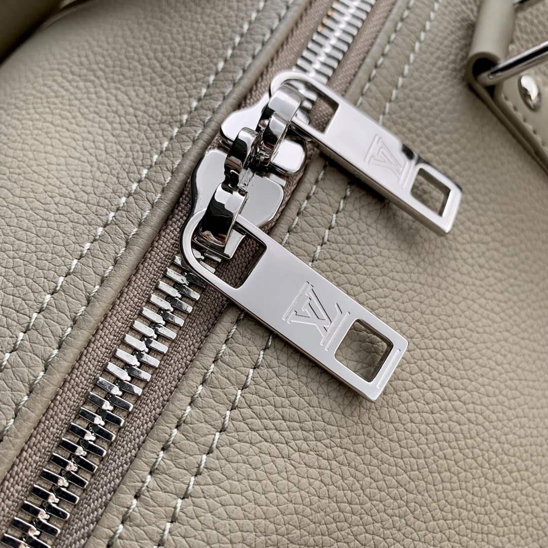 LV M22609 Louis Vuitton Keepall Bandoulière 50 Bag Sage