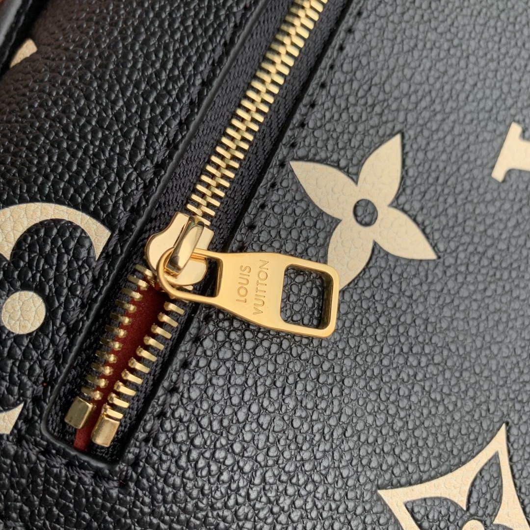 LV M46596 Louis Vuitton Pochette Métis East West Handbag
