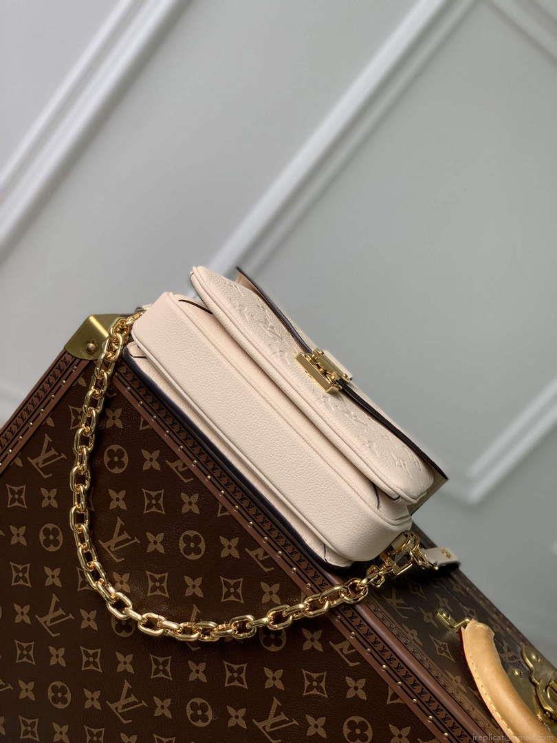 LV M22942 Louis Vuitton Pochette Métis East West Handbag Crème Beige