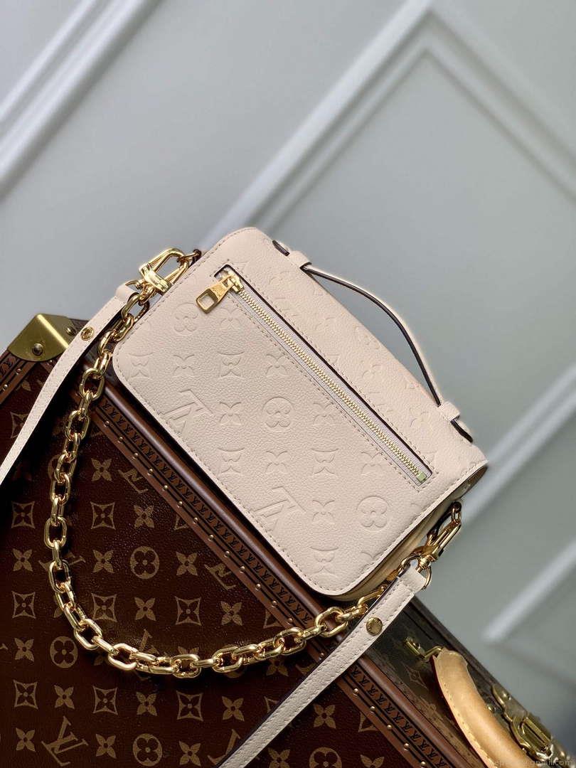 LV M22942 Louis Vuitton Pochette Métis East West Handbag Crème Beige
