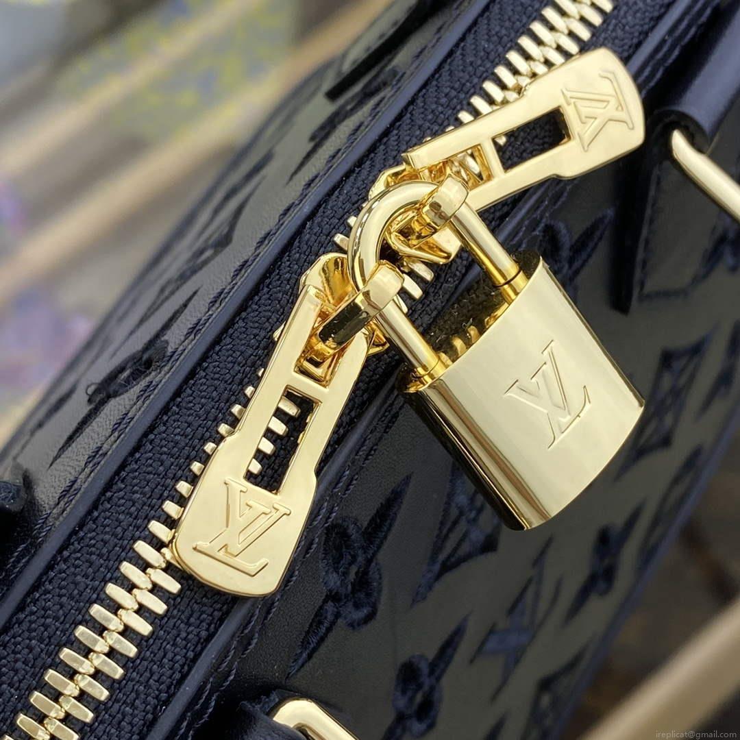 LV M22878 Louis Vuitton Alma BB Handbag Black
