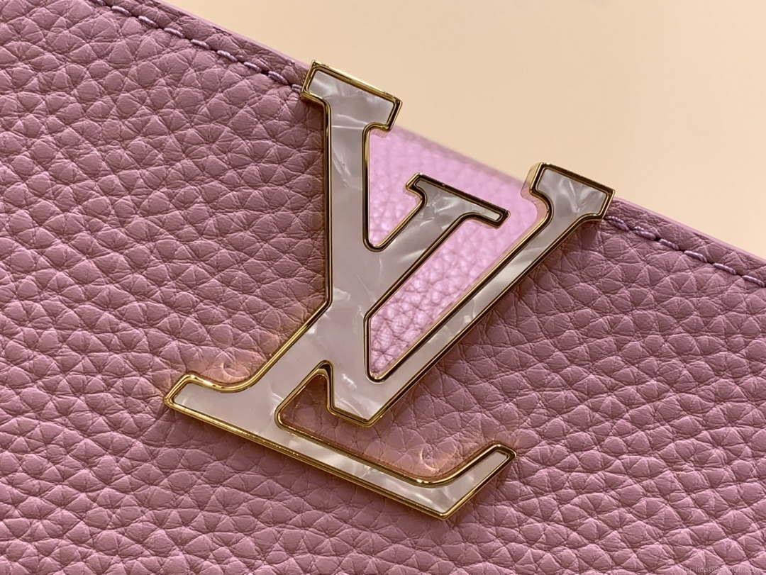 LV M22122 Louis Vuitton Capucines BB Handbag Pink