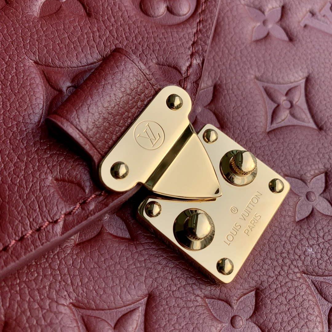 LV M41487 Louis Vuitton Pochette Métis Handbag Wine Red