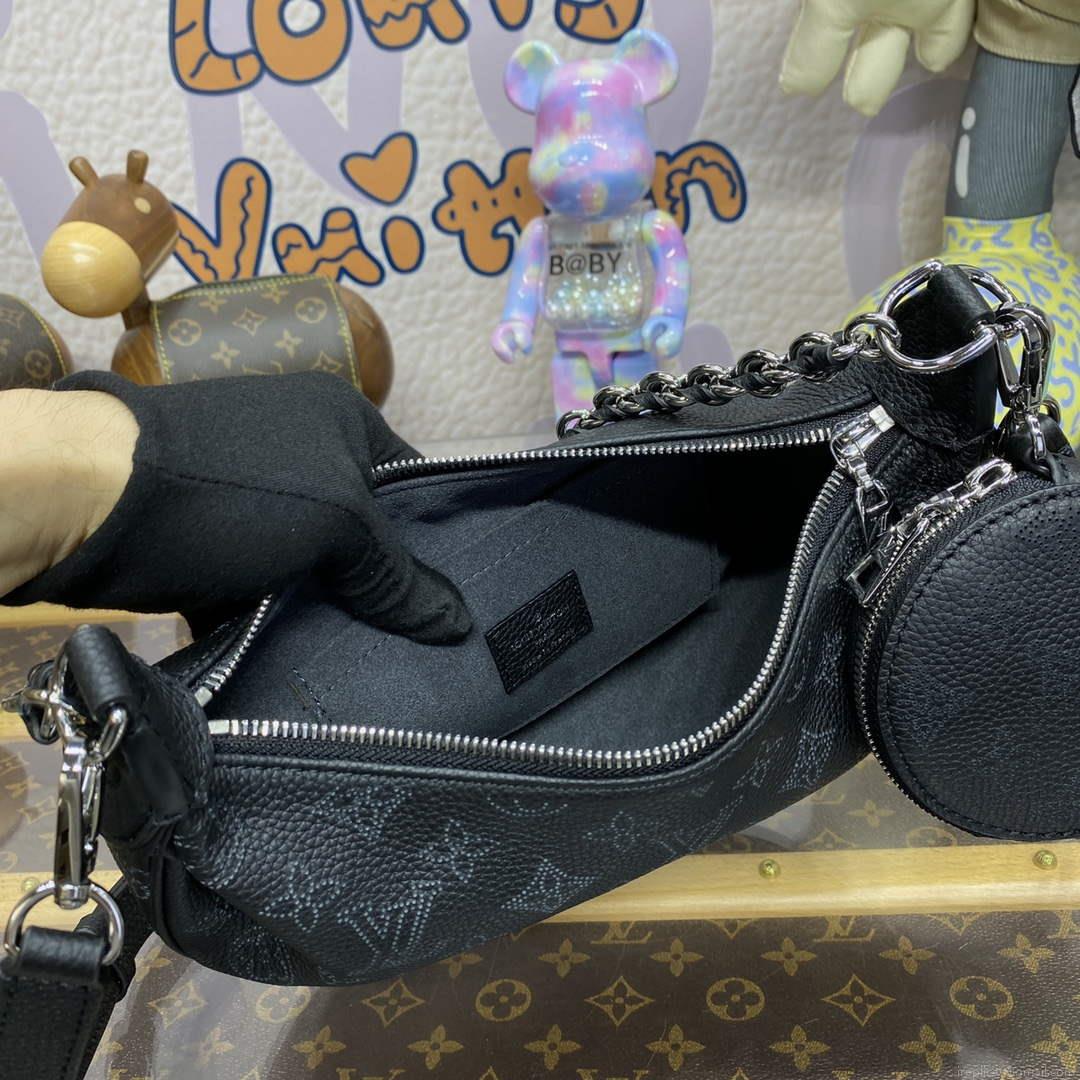 LV M22819 Louis Vuitton Baia PM Bag Black