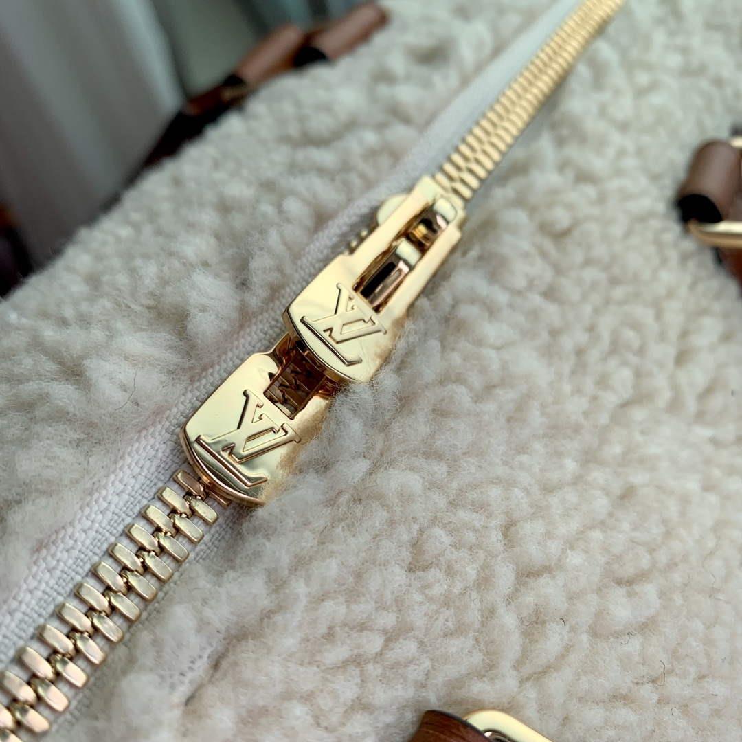 Louis Vuitton LV M23468 Speedy Bandoulière 25 Bag Cream/Brown