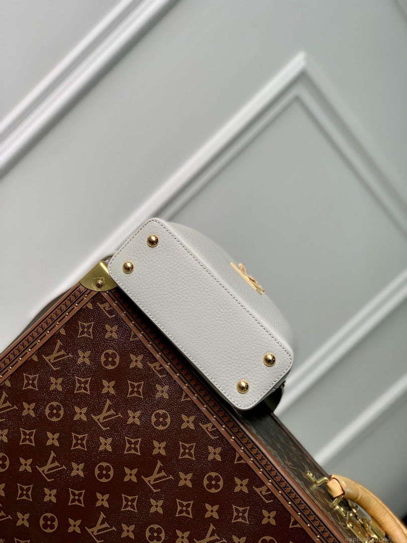 LV M23280 Louis Vuitton Capucines Mini Handbag Ice Grey