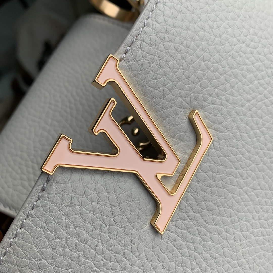 LV M23280 Louis Vuitton Capucines MM Handbag Ice Grey