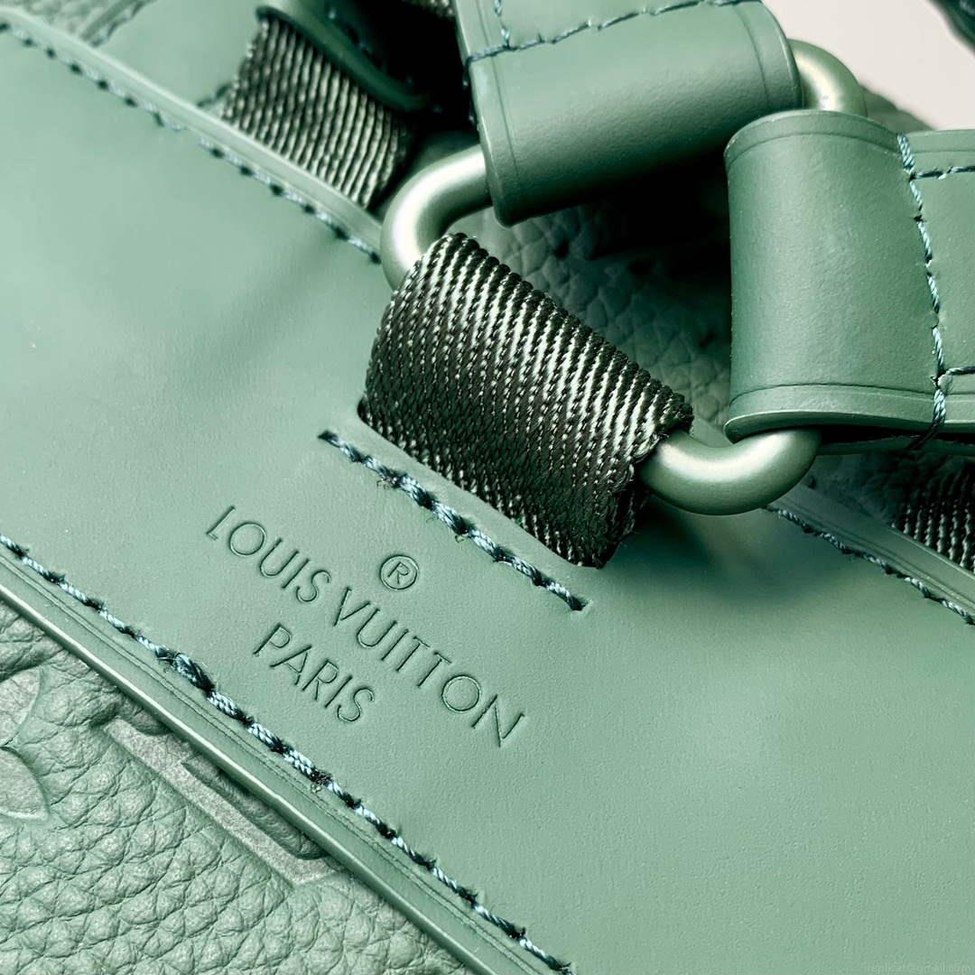 LV M24428 Louis Vuitton Christopher MM Backpack Forest Green