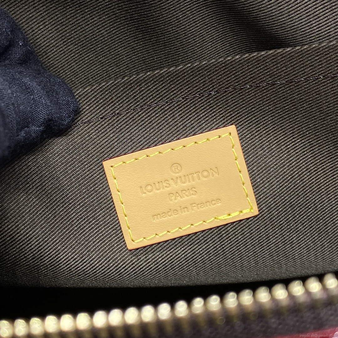 LV M83568 Louis Vuitton Pochette Voyage Souple Chocolate