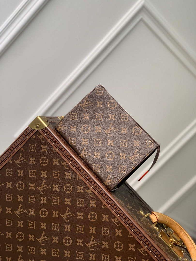 LV M47195 Louis Vuitton Trio Toilet Pouch Bag