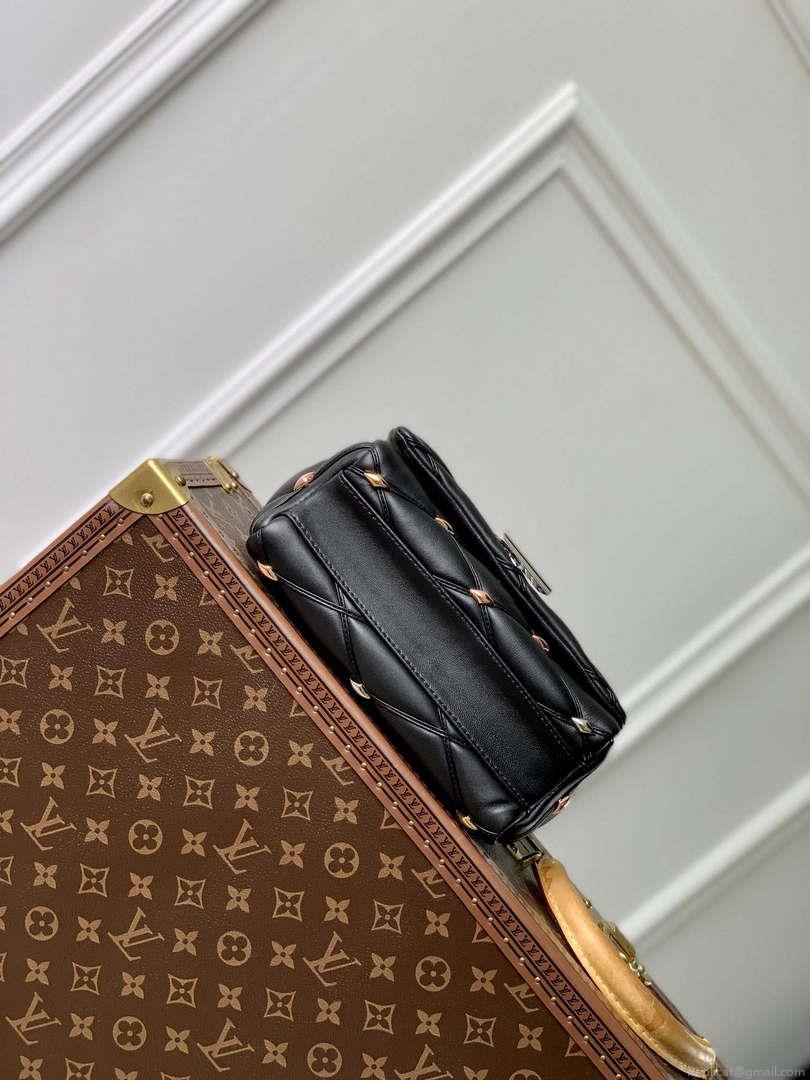 LV M24151 Louis Vuitton GO-14 MM Handbag Black