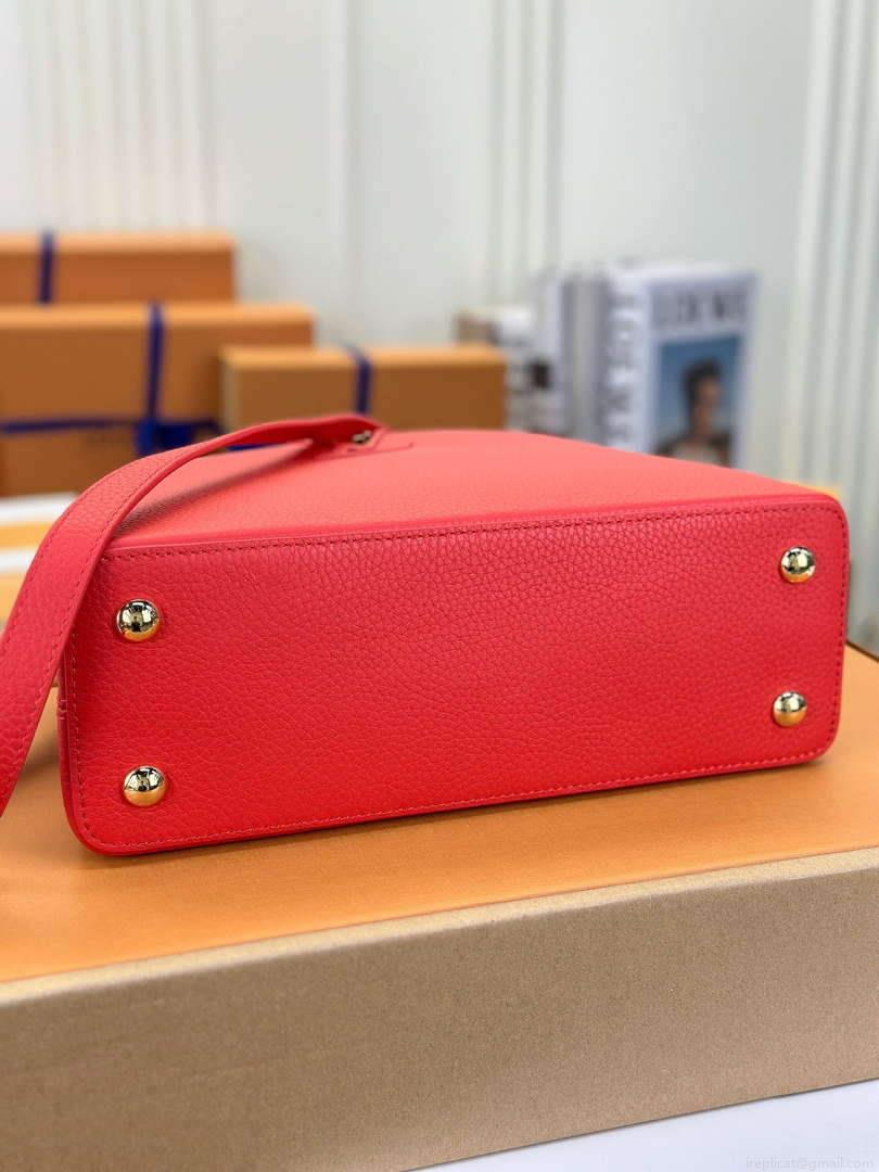 LV M43935 Louis Vuitton Capucines MM Taurillon Handbag Red