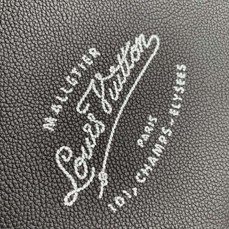 LV M24834 Louis Vuitton OnTheGo MM Bag Black