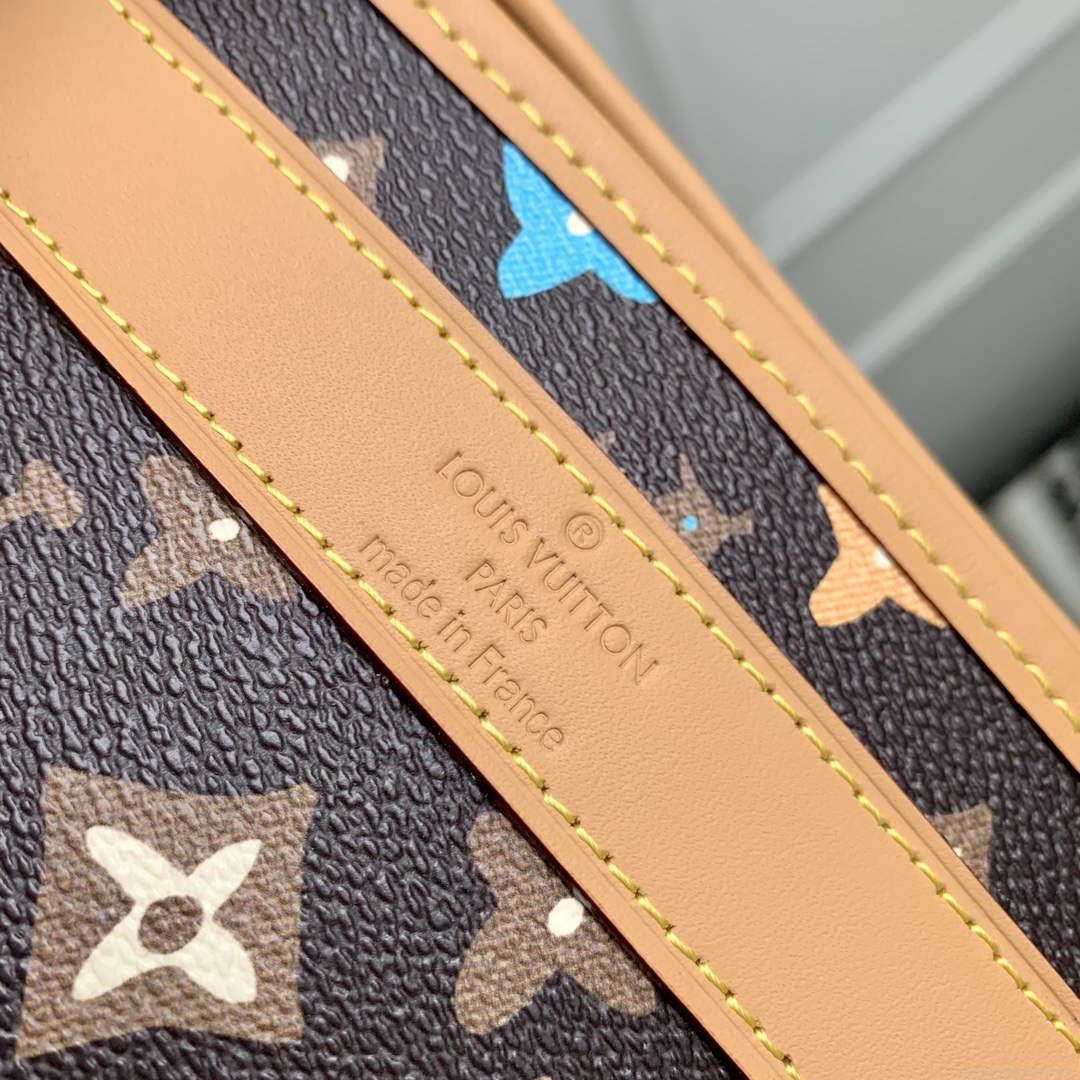 LV M47066 Louis Vuitton Dog Bag Monogram Chocolate