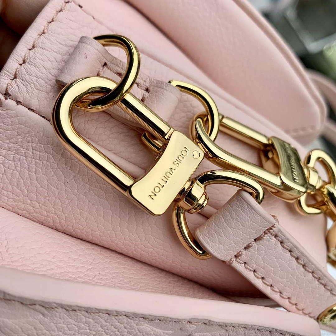 LV M47045 Louis Vuitton Pochette Métis East West Handbag Opal Pink