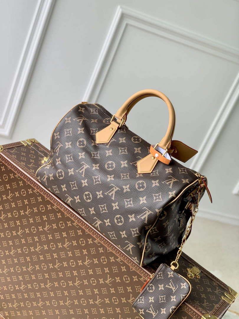 LV M24422 Louis Vuitton Speedy P9 Bandoulière 40 Bag Monogram Leather