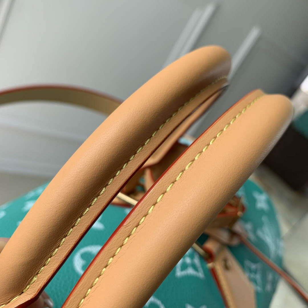 LV M24417 Louis Vuitton Speedy P9 Bandoulière 40 Bag Monogram Leather Light Green