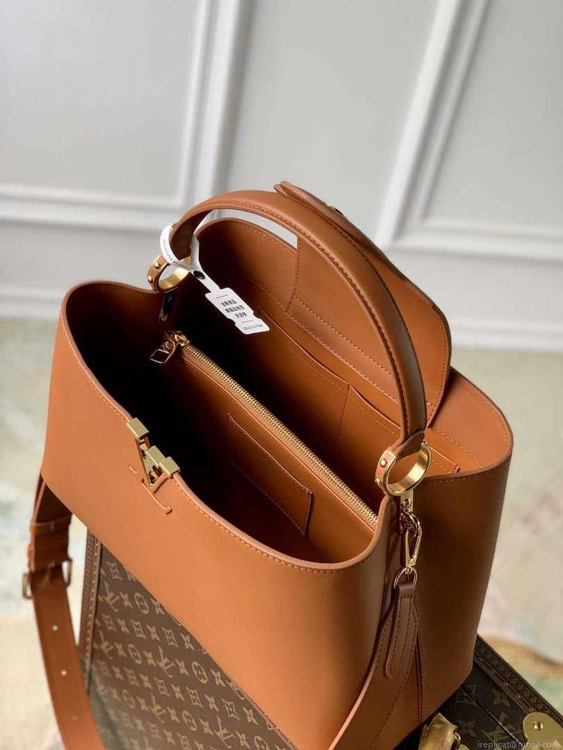 LV M24879 Louis Vuitton Capucines GM Souple Handbag Cognac