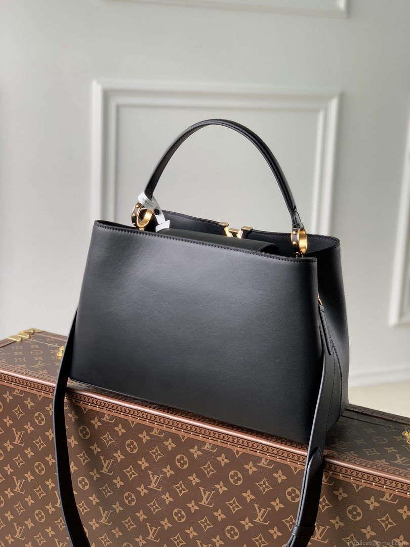 LV M24607 Louis Vuitton Capucines GM Souple Handbag Black
