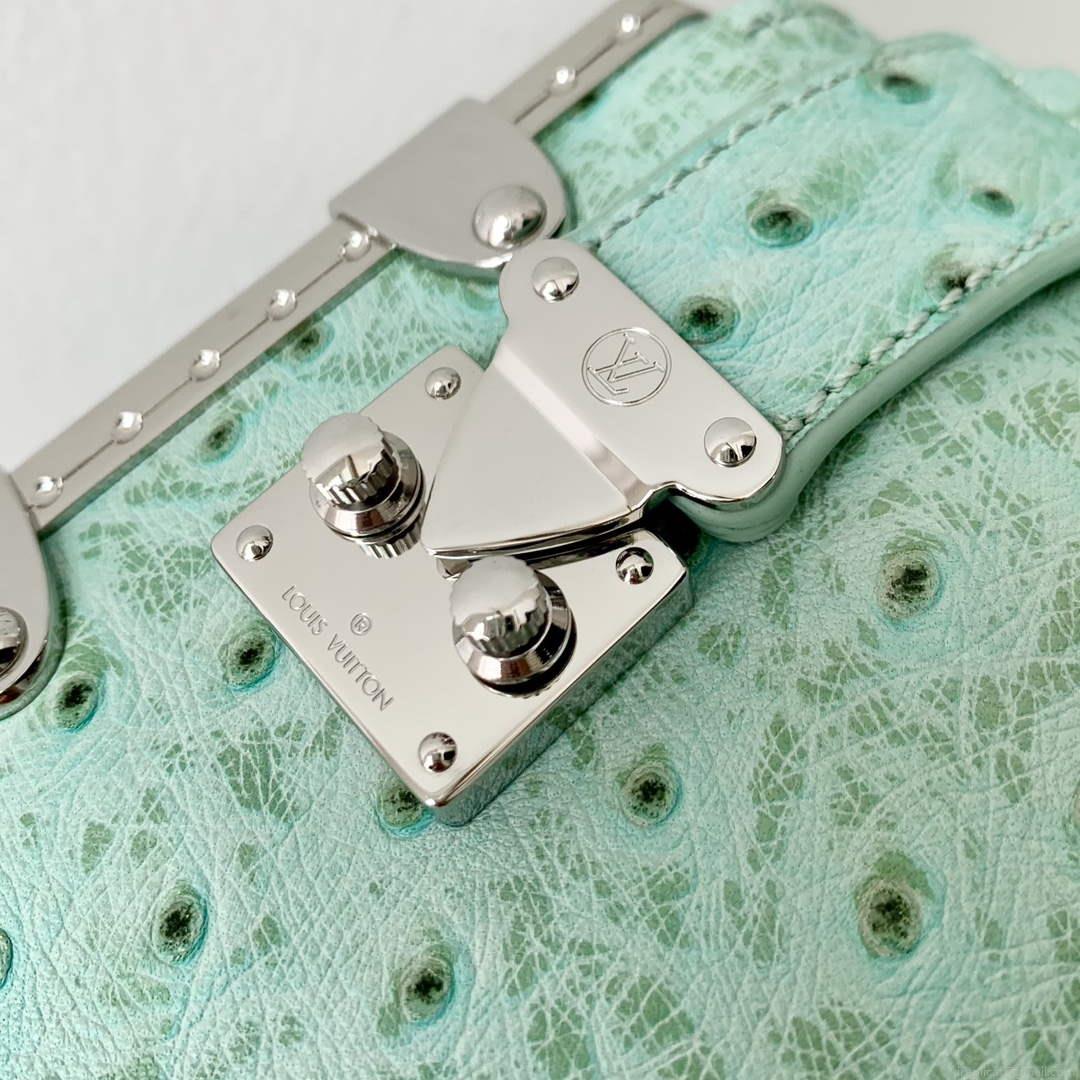 LV M25445 Louis Vuitton Slim Trunk Bag Ostrich Pattern Fruit green