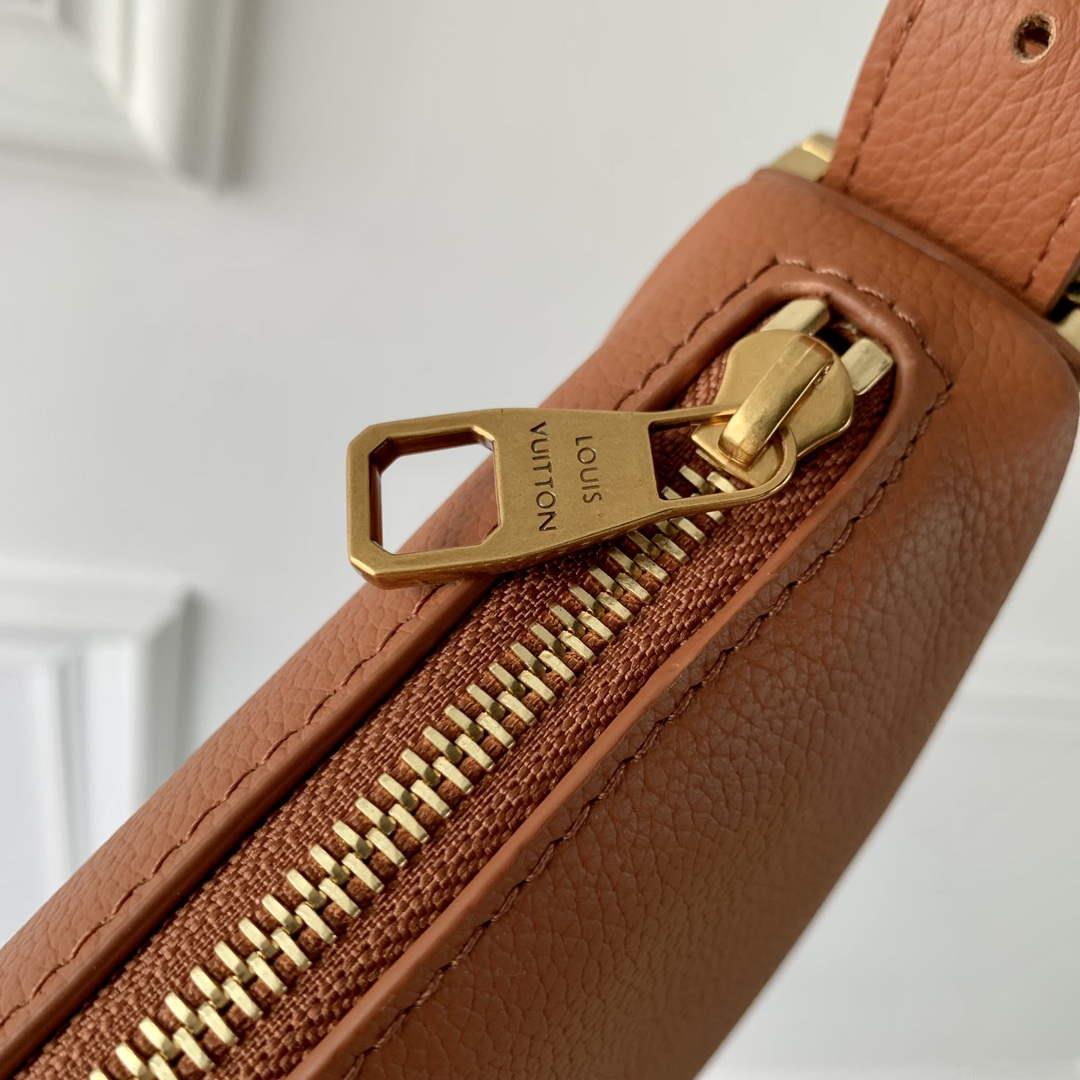 LV M83546 Louis Vuitton Low Key Bumbag Cognac Brown