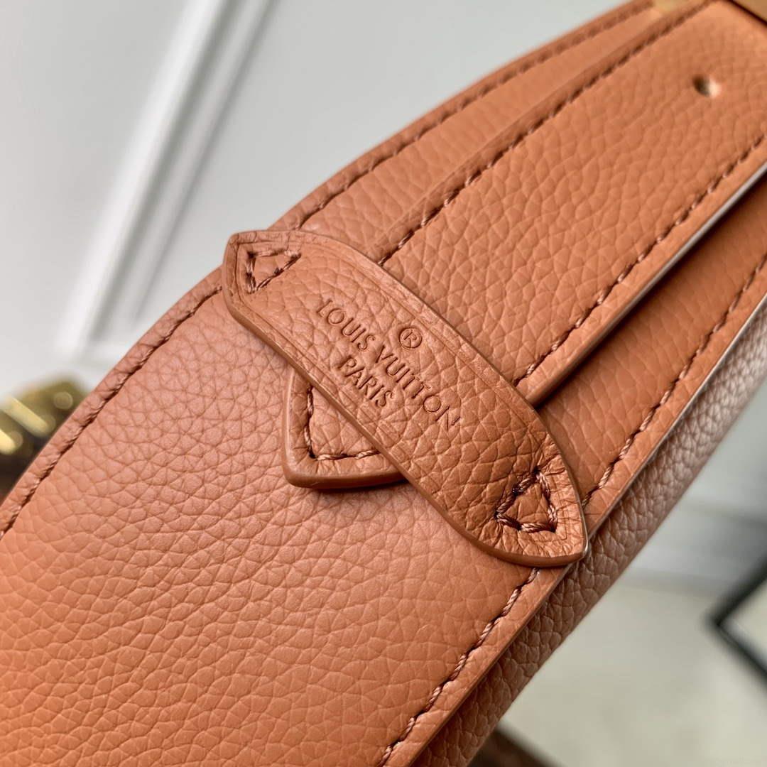 LV M83546 Louis Vuitton Low Key Bumbag Cognac Brown