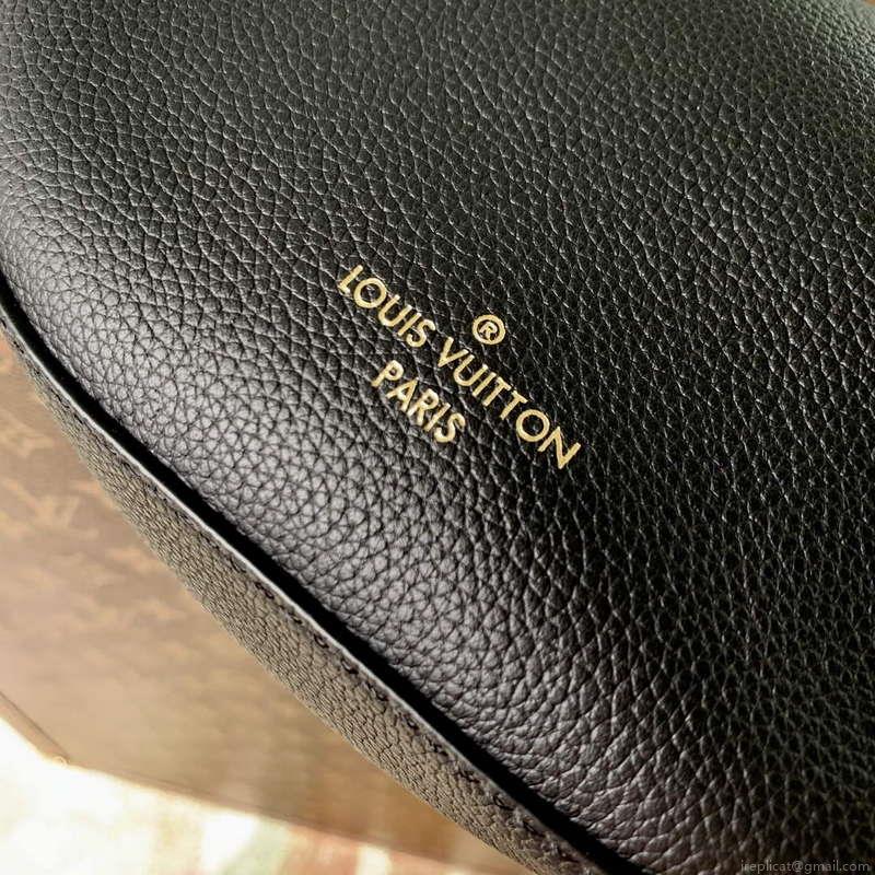 LV M11429 Louis Vuitton Low Key Bumbag Cognac Black