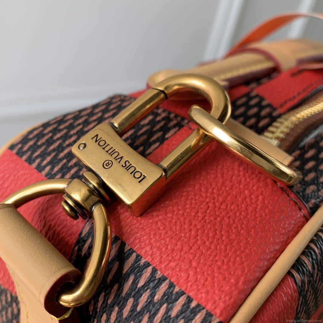 LV N40561 Louis Vuitton Chess Messenger Bag Red