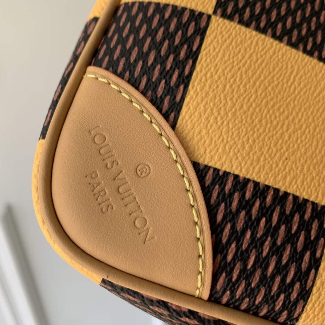LV N40562 Louis Vuitton Chess Messenger Bag Yellow