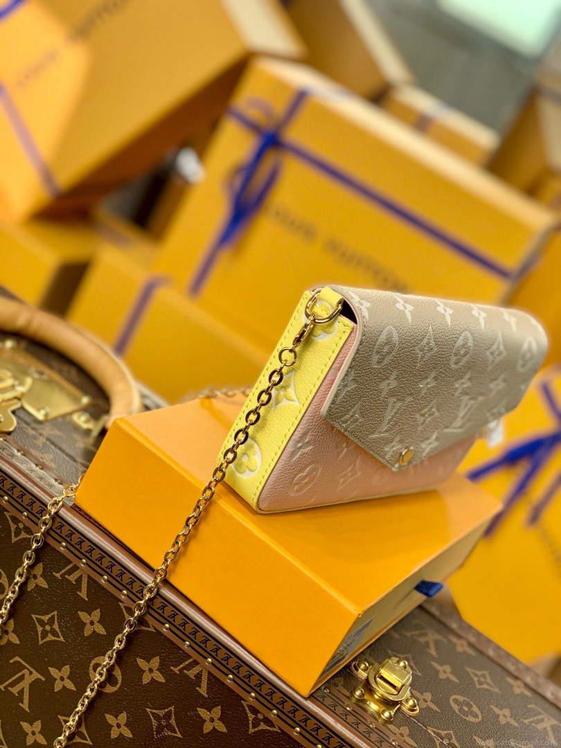 LV M81359 Louis Vuitton Felicie Pochette Bag Pink