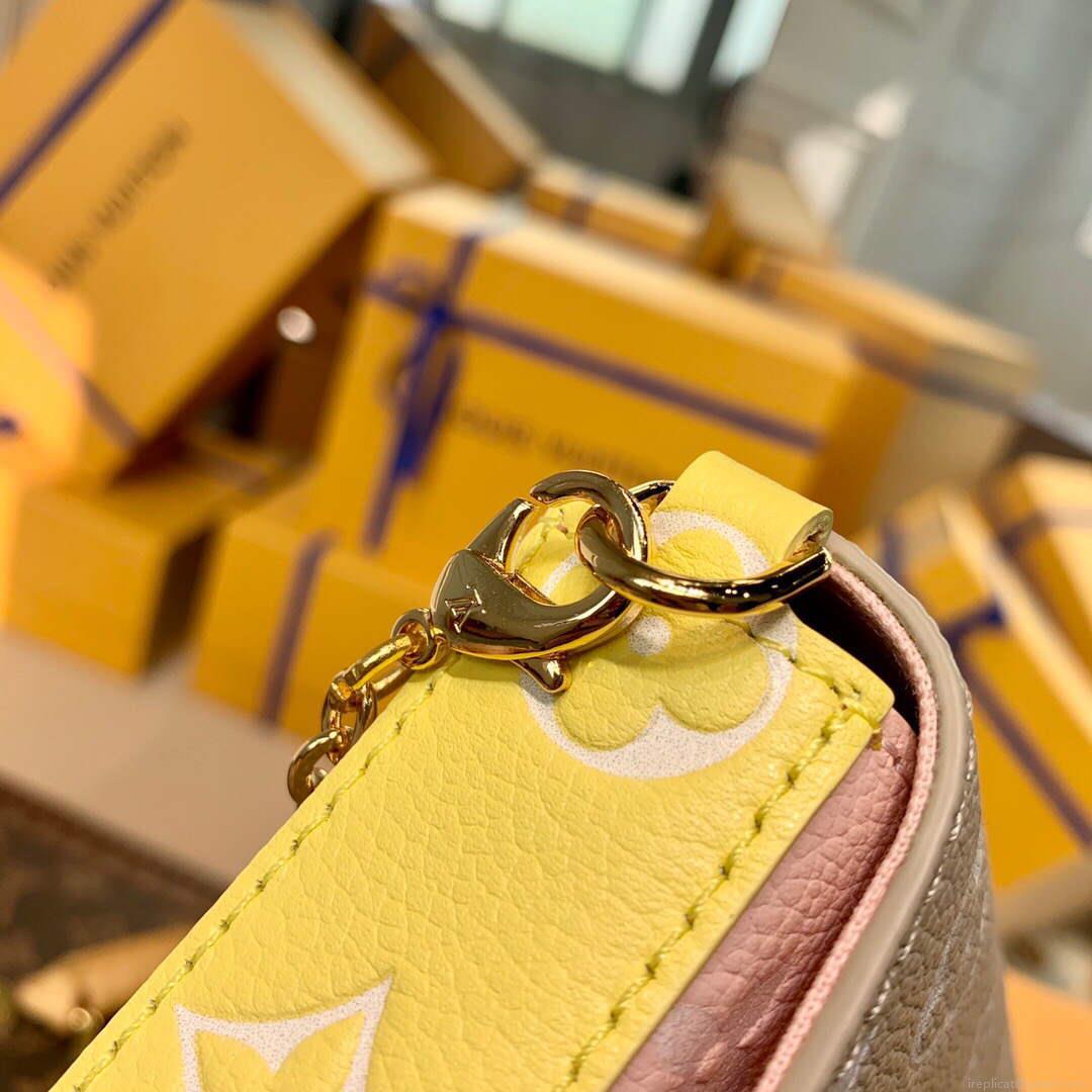 LV M81359 Louis Vuitton Felicie Pochette Bag Pink