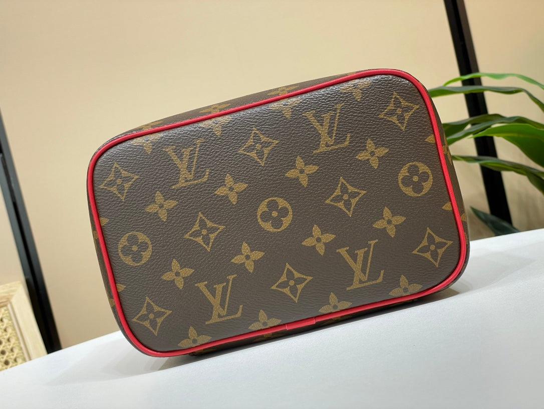 Louis Vuitton LV M44495 Nice Mini Vanity Case Monogram canvas Red