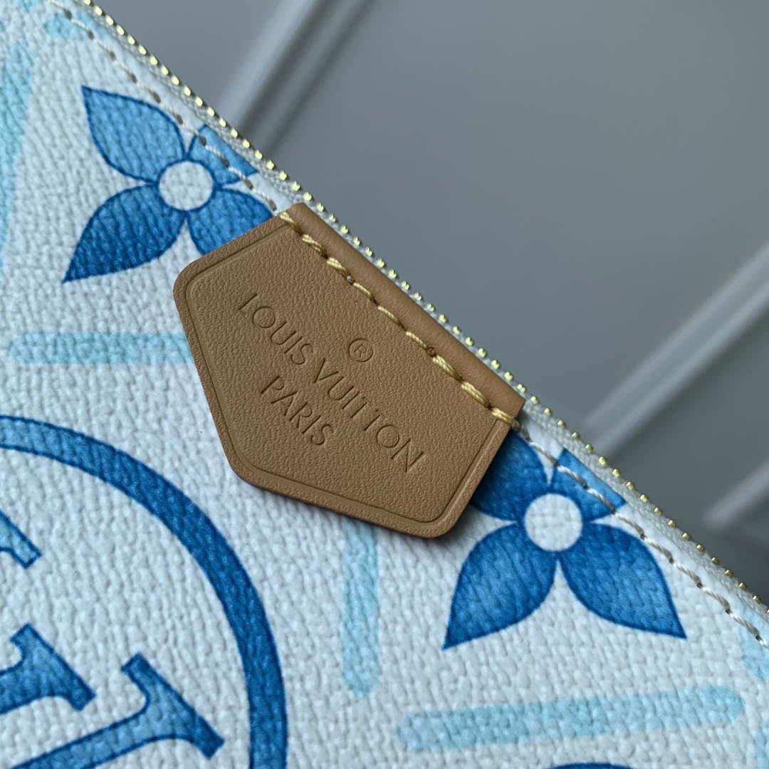 LV M25374 Louis Vuitton LV By The Pool Multi Pochette Accessoires Other Monogram Canvas