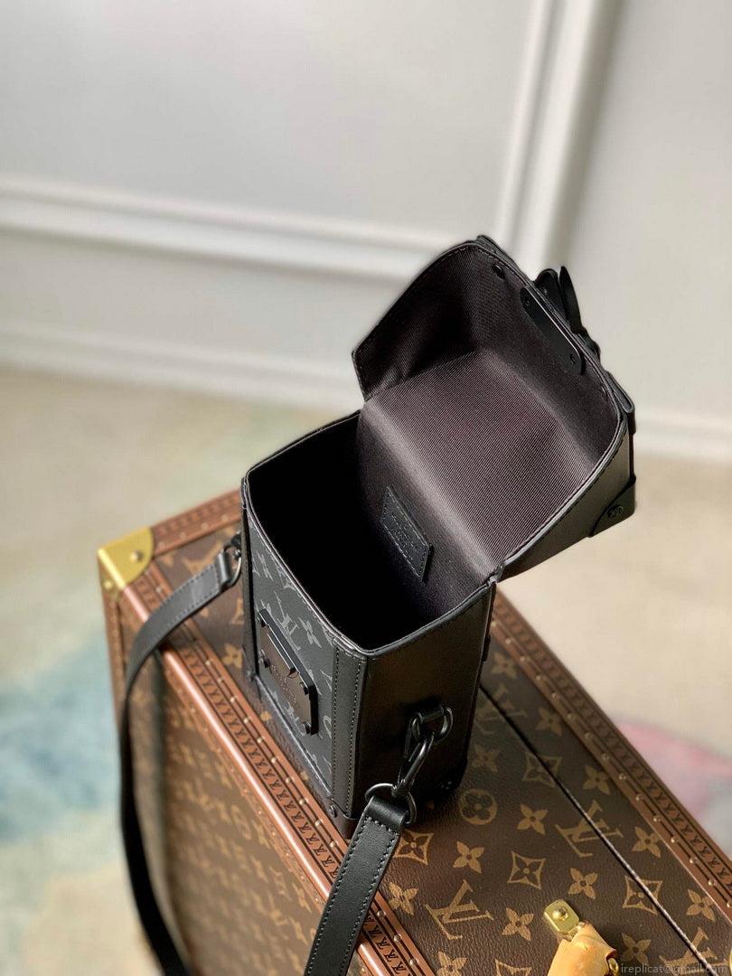 LV M82077 Louis Vuitton Vertical Trunk Wearable Wallet Black Flowers