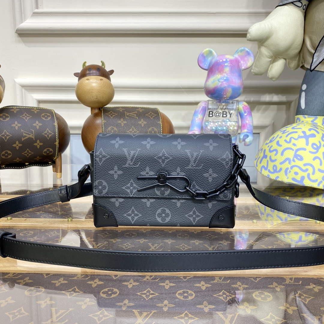 LV M81783 Louis Vuitton Steamer Wearable Wallet Black