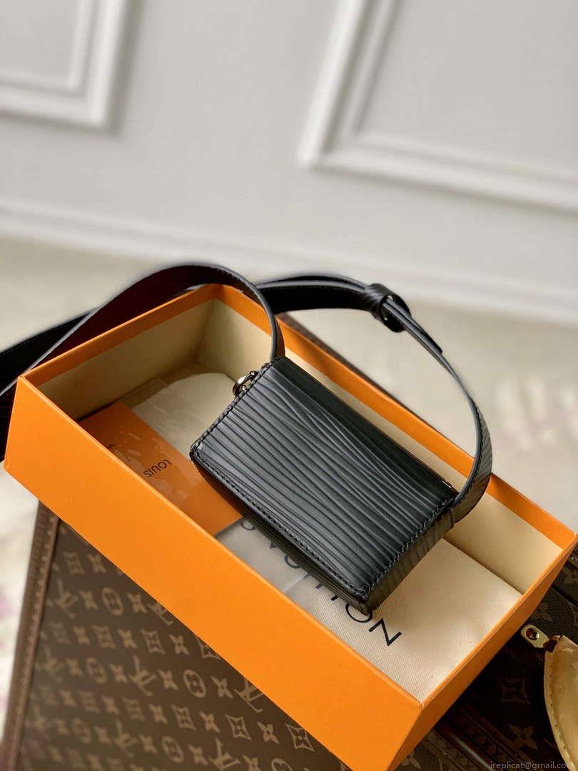 LV M23837 Louis Vuitton Micro Steamer Wallet Black