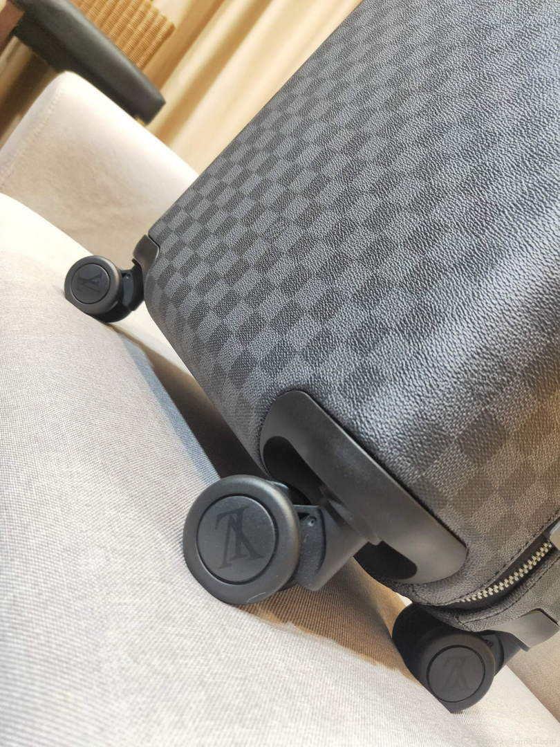 LV N23209 Louis Vuitton Horizon 55 Damier Graphite canvas