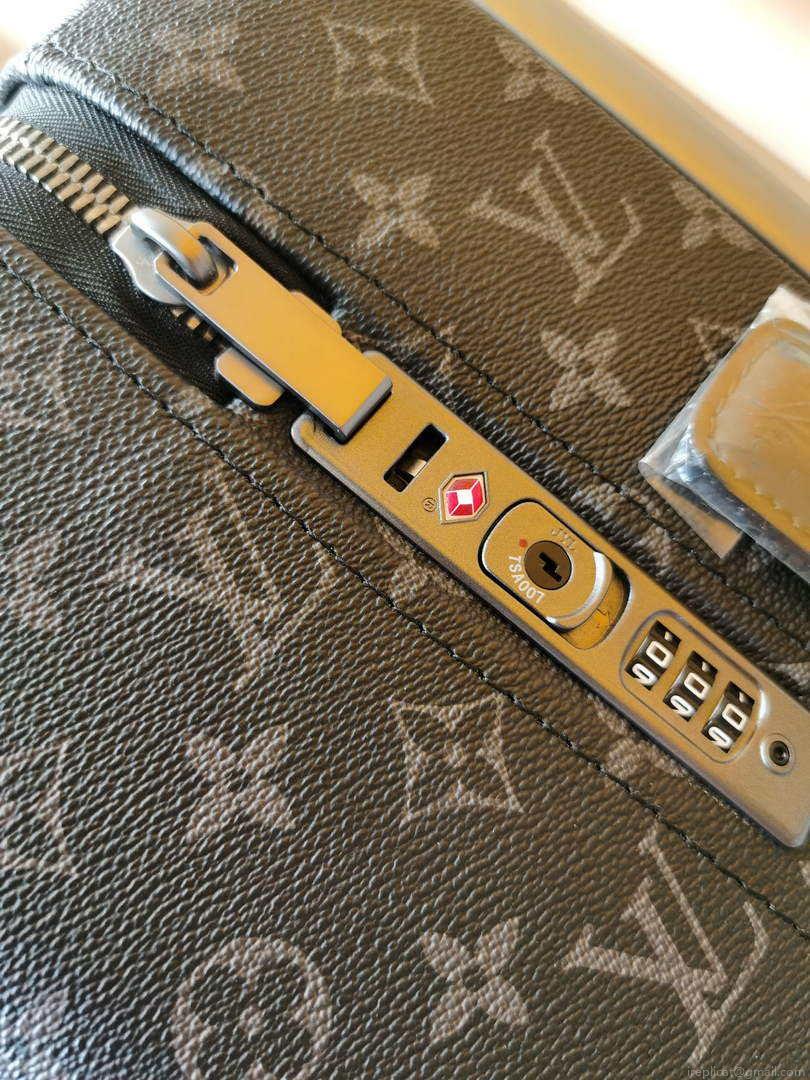 LV M23202 Louis Vuitton Horizon 55 Monogram Eclipse canvas