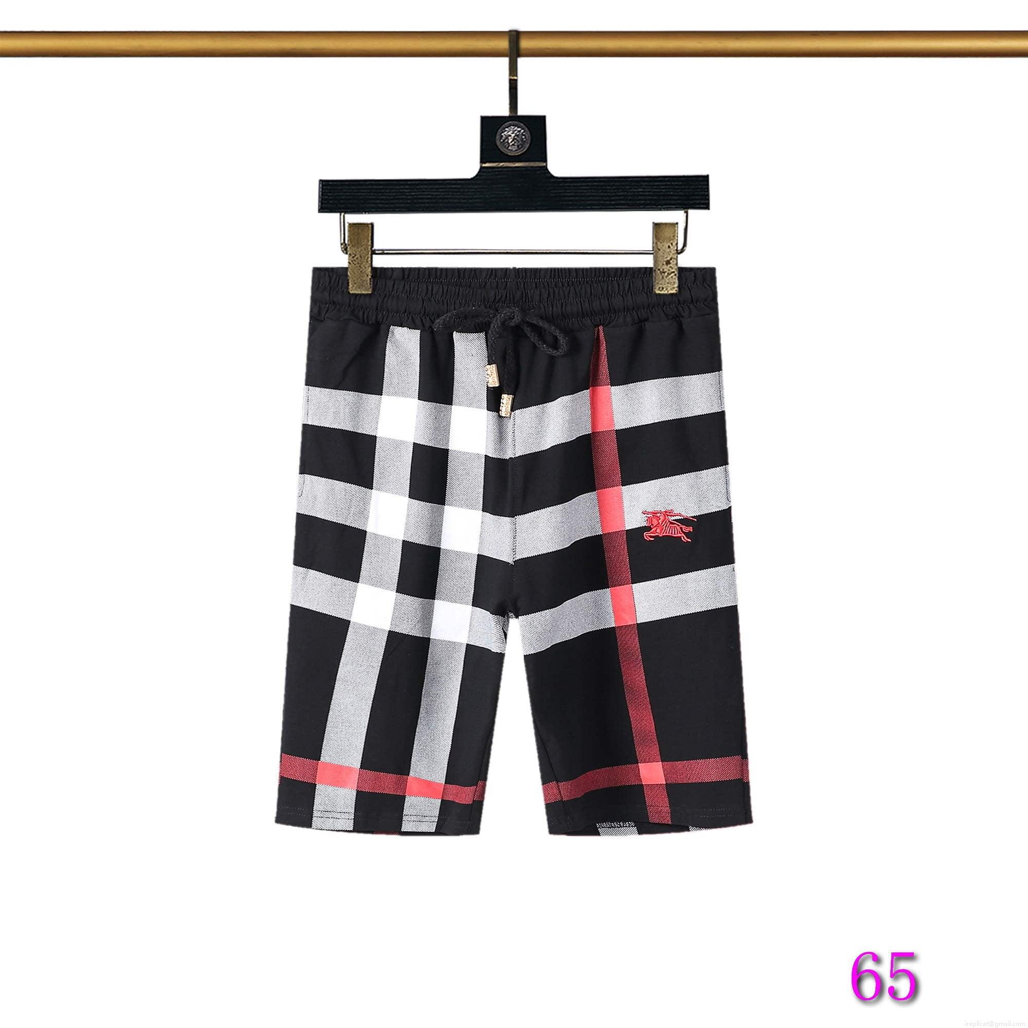 Burberry Men Tracksuit Suit Wholesale Clothing B56529