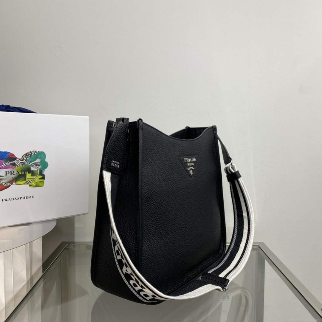 Prada Leather hobo bag 1BC073 In Black