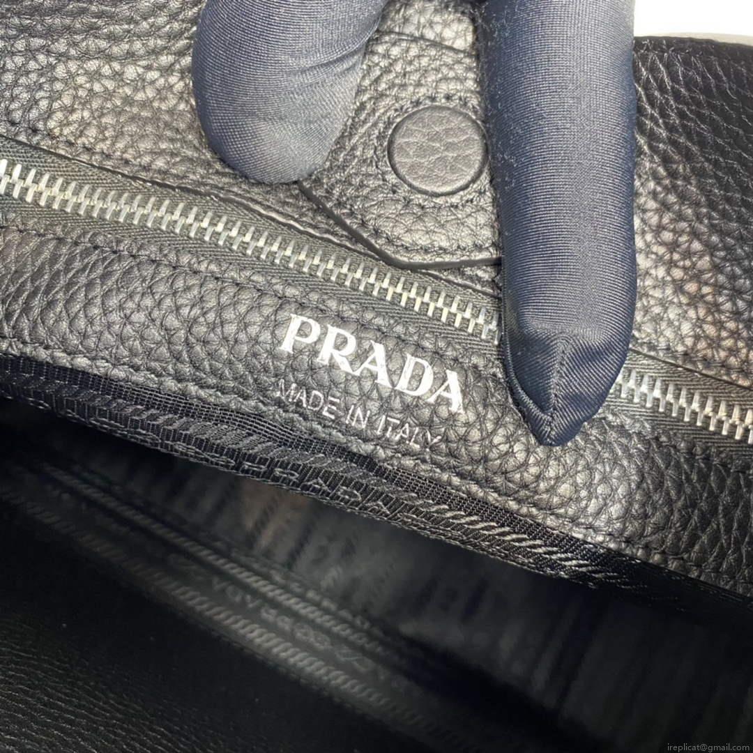 Prada Leather hobo bag 1BC073 In Black