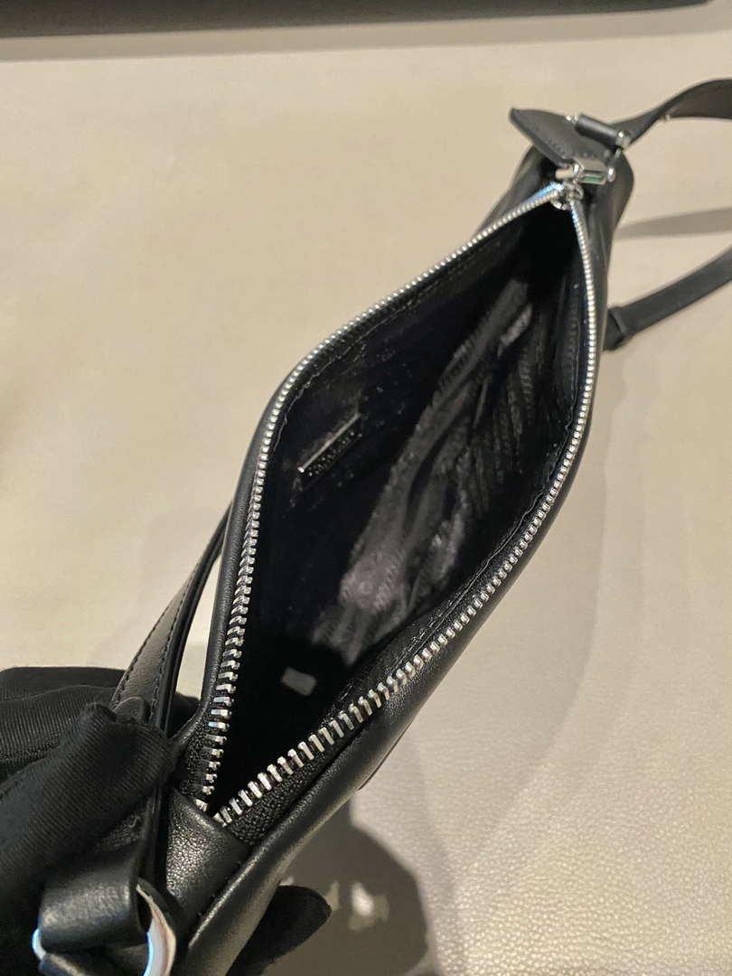 Prada 1NQ043 Triangle leather pouch Black