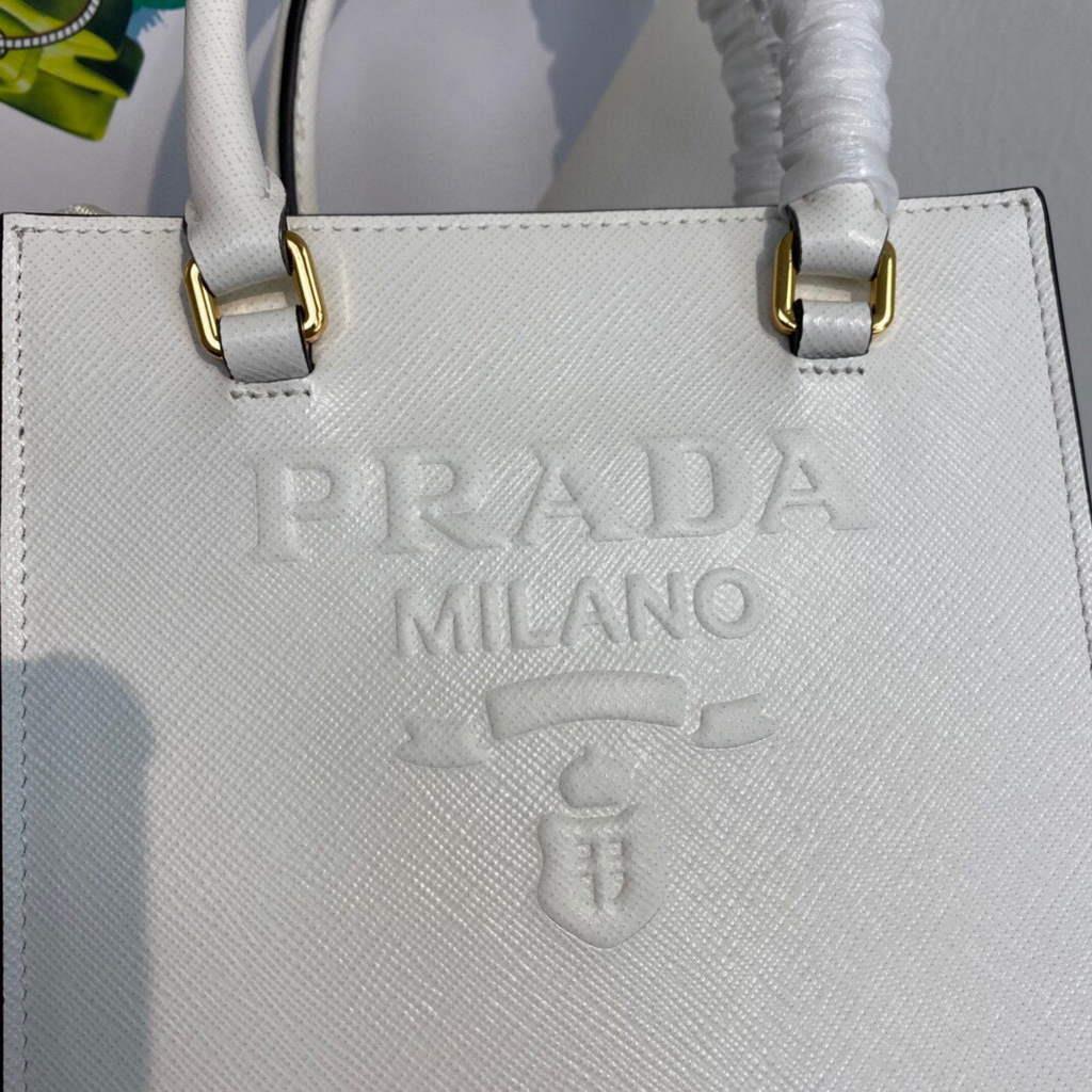 Prada 1BA333 Small Saffiano leather handbag White