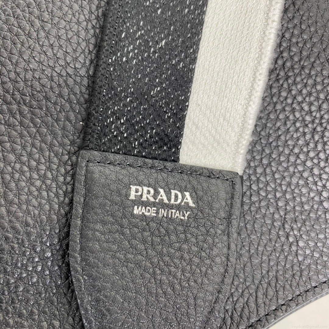 Prada 1BH191 Leather mini shoulder bag Black