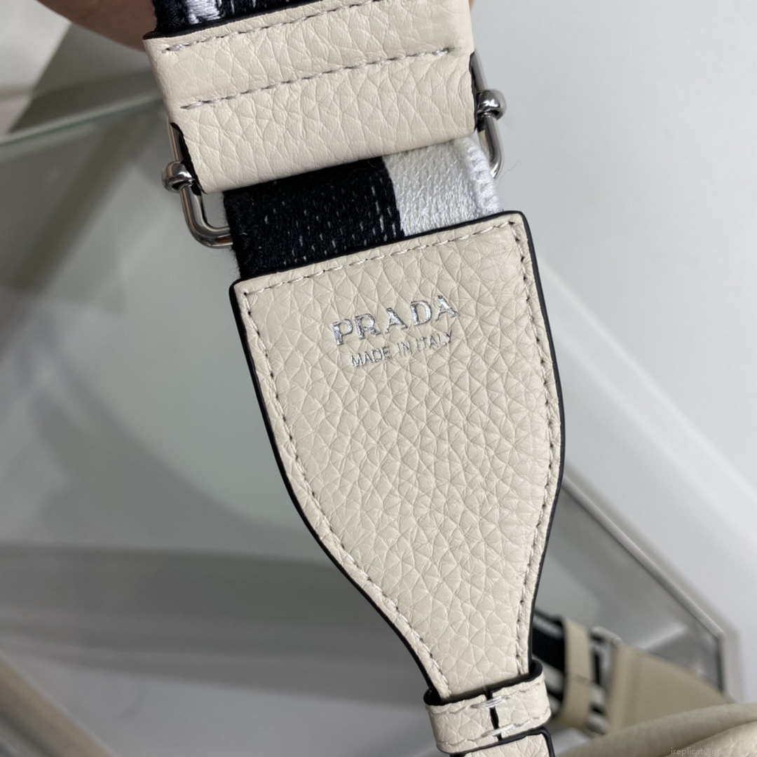 Prada Leather bag with shoulder strap 1BH082 Beige