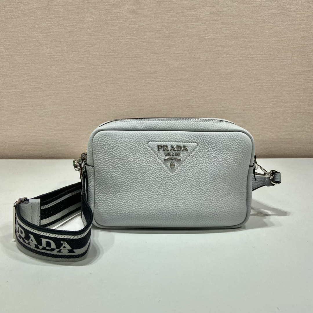Prada Leather bag with shoulder strap 1BH082 White