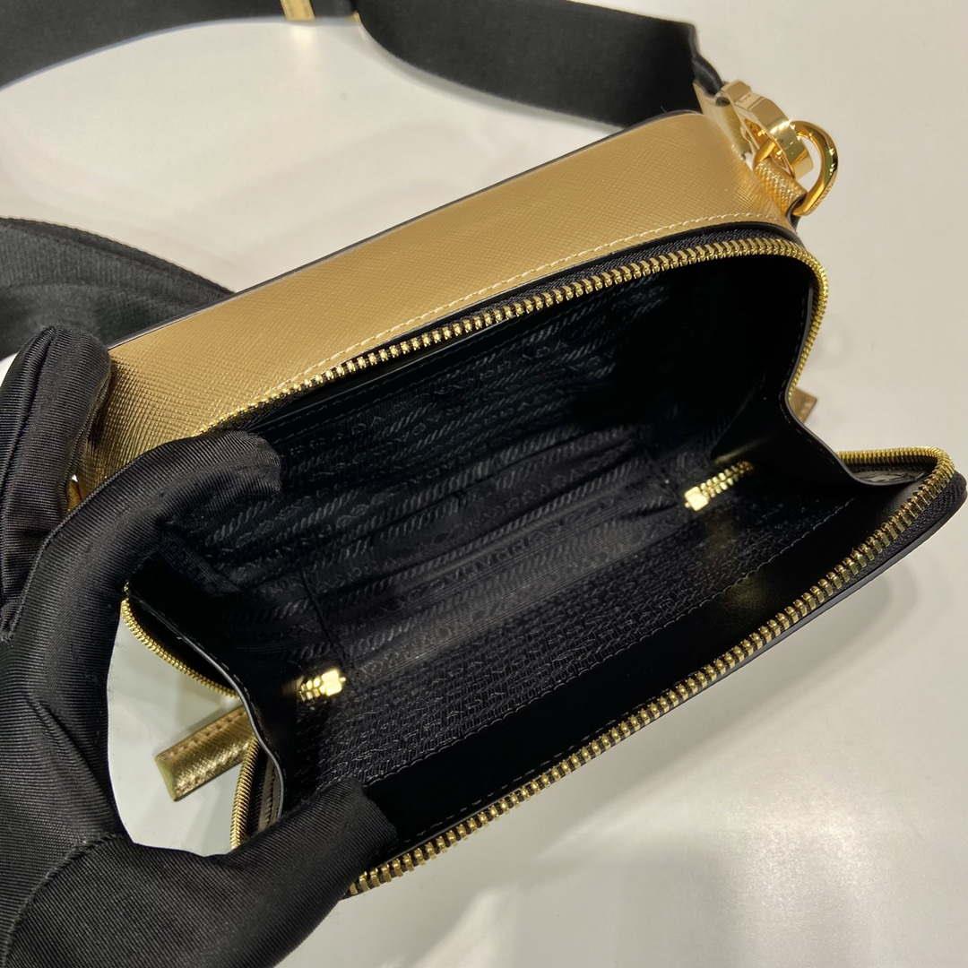 Prada 2VH070 Saffiano Gold leather Prada Brique bag