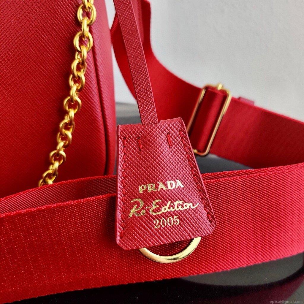 Prada 1BH204 Prada Re-Edition 2005 Saffiano leather Bag in Red