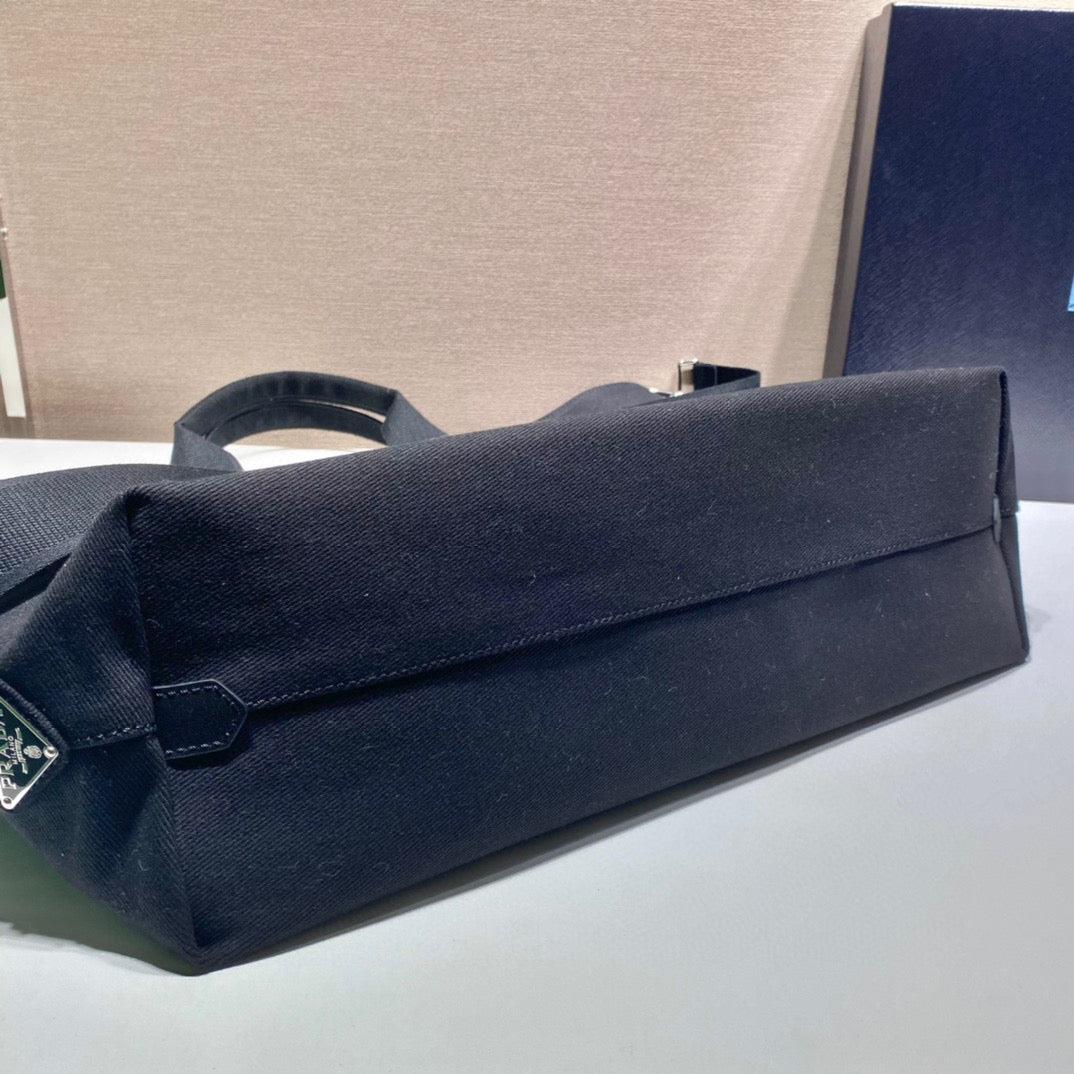 Prada 1BG395 Drill tote Shoulder bag Black